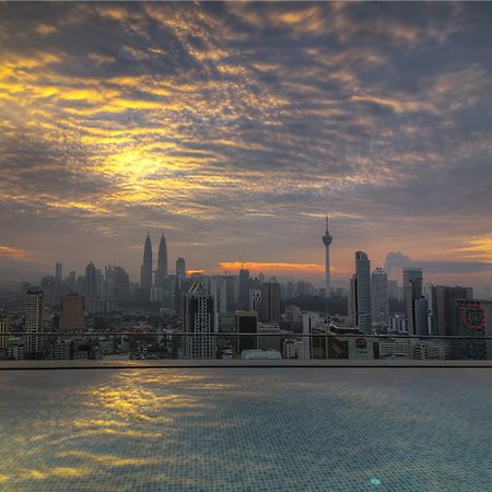 Amazing Rooftop View At Regalia Kuala Lumpur Exterior foto